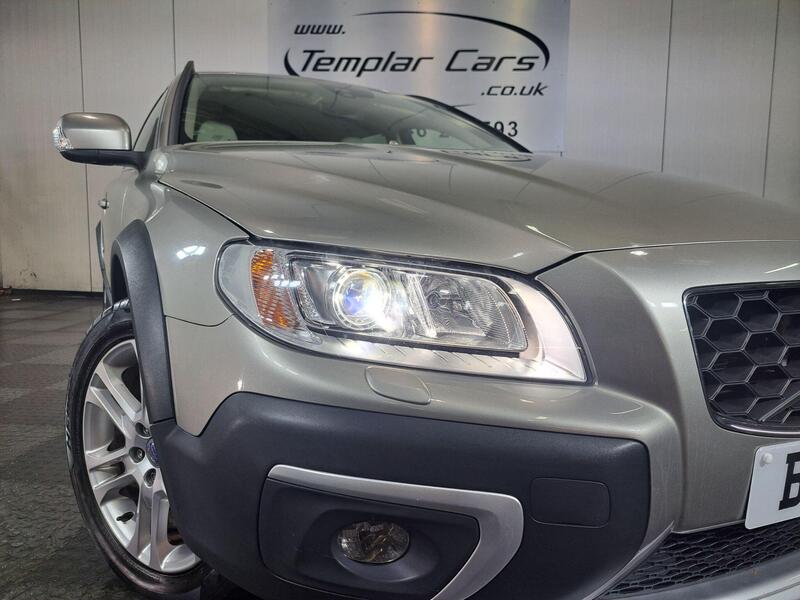 Volvo XC70 view 7