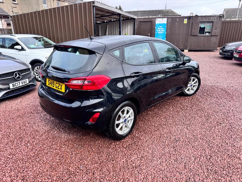 Ford Fiesta view 6