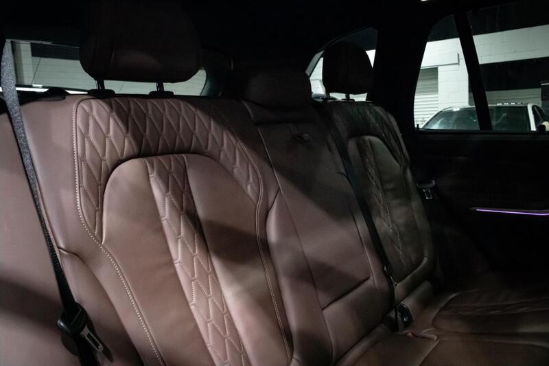 BMW X5 view 25