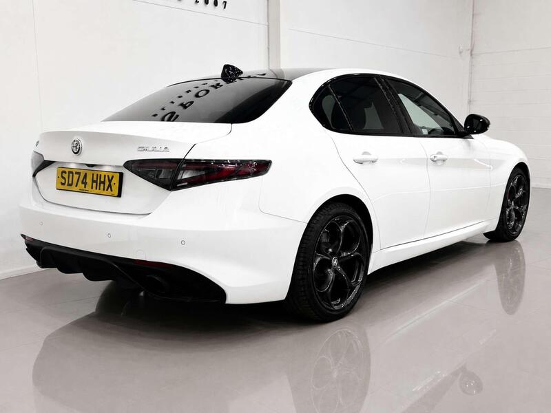 Alfa Romeo Giulia view 4