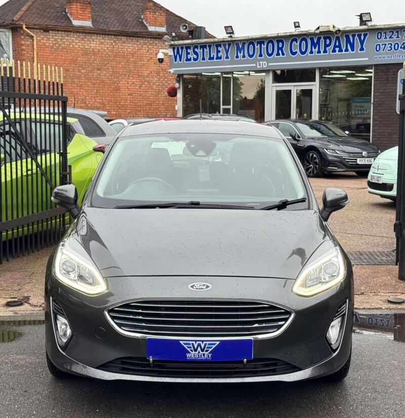 Ford Fiesta view 4