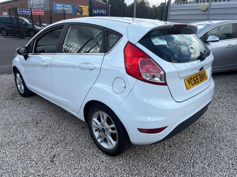 Ford Fiesta view 4