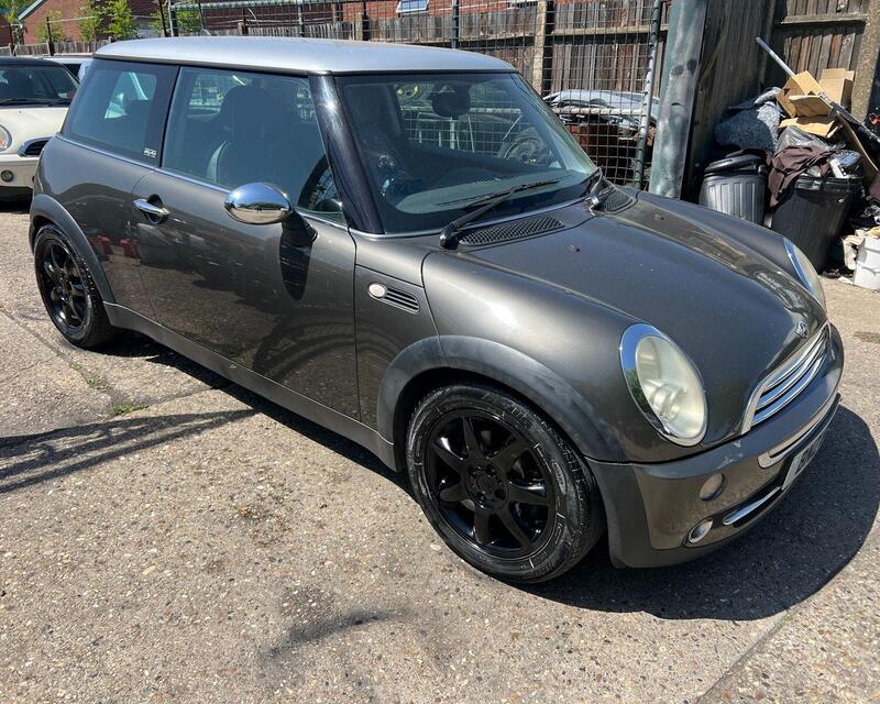 Mini Cooper view 2