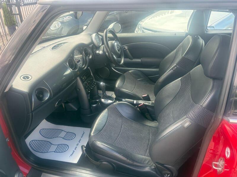 Mini Cooper view 7