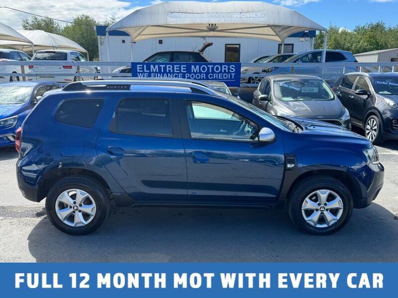 Dacia Duster view 3