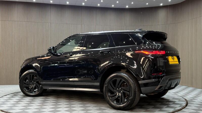 Land Rover Range Rover Evoque view 2