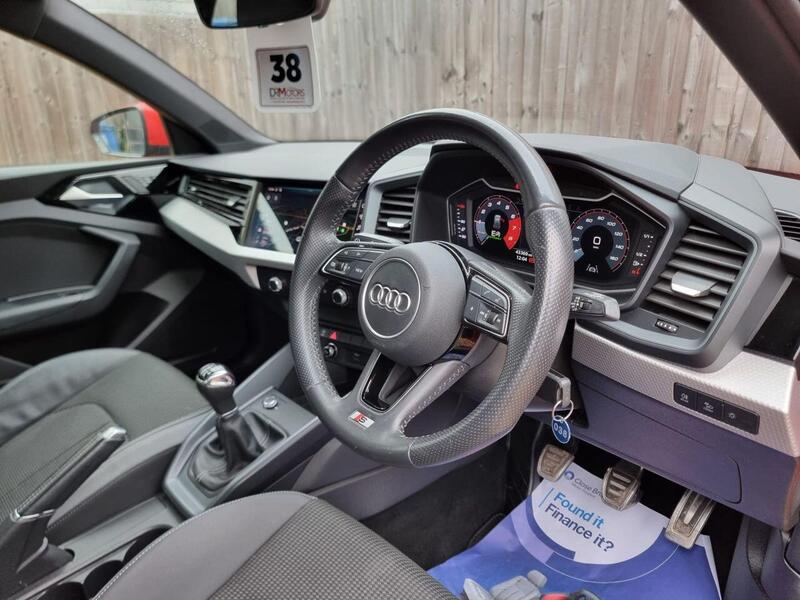 Audi A1 view 2