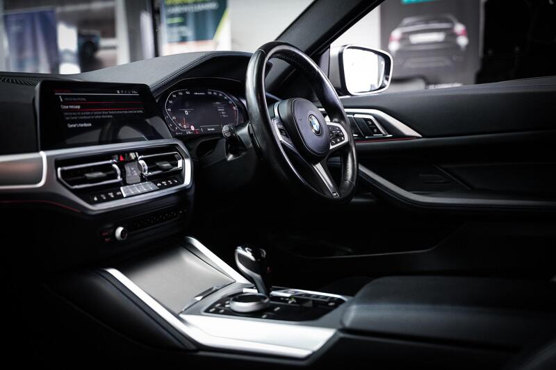 BMW 4 Series view 3