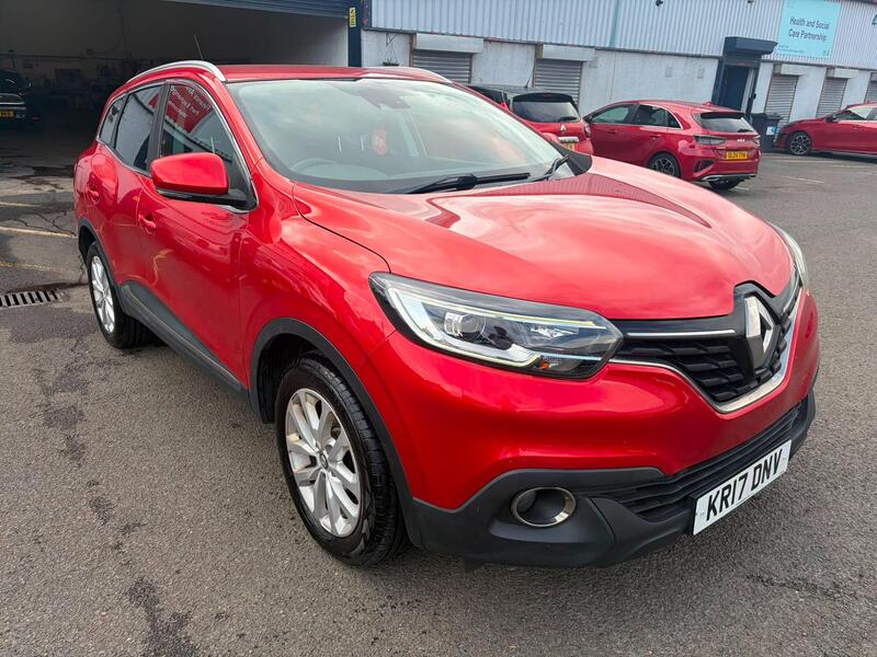 Renault Kadjar view 3