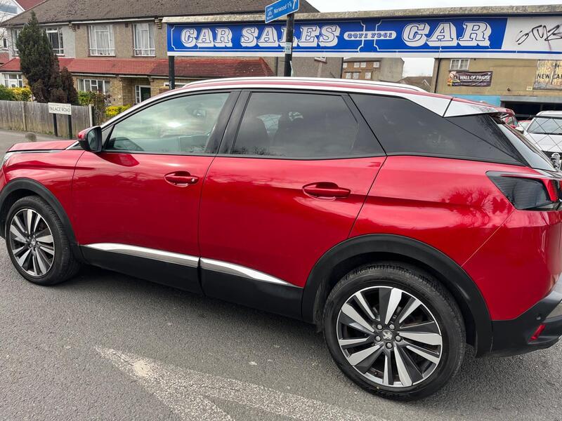 Peugeot 3008 view 6