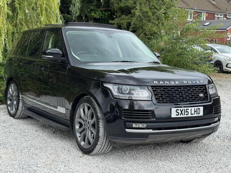 Land Rover Range Rover view 3