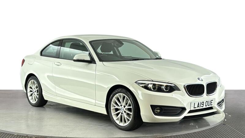 BMW 2 Series view 2