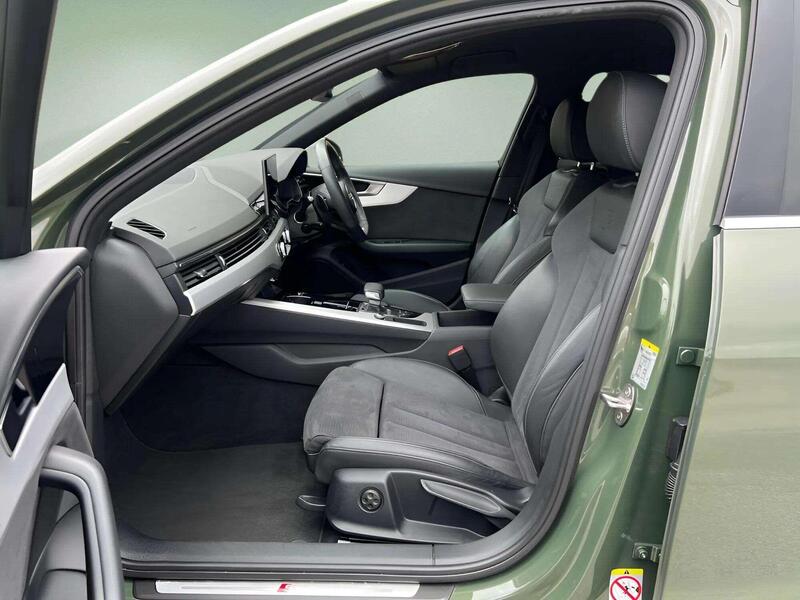 Audi A4 view 5