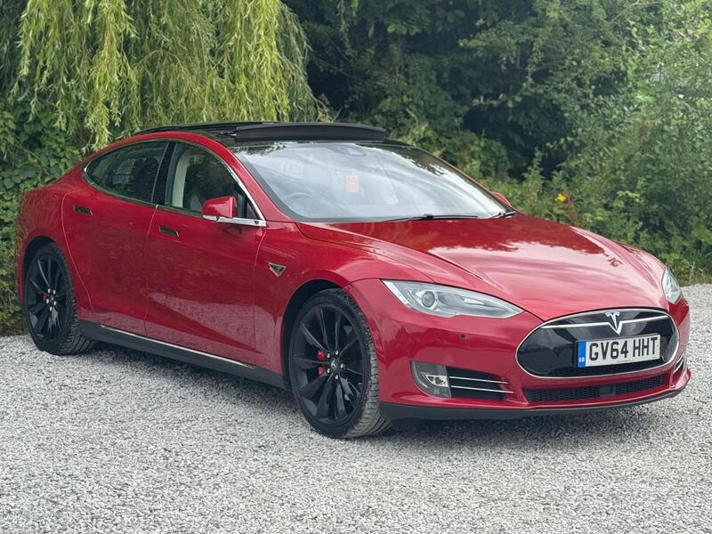 Tesla Model S view 5