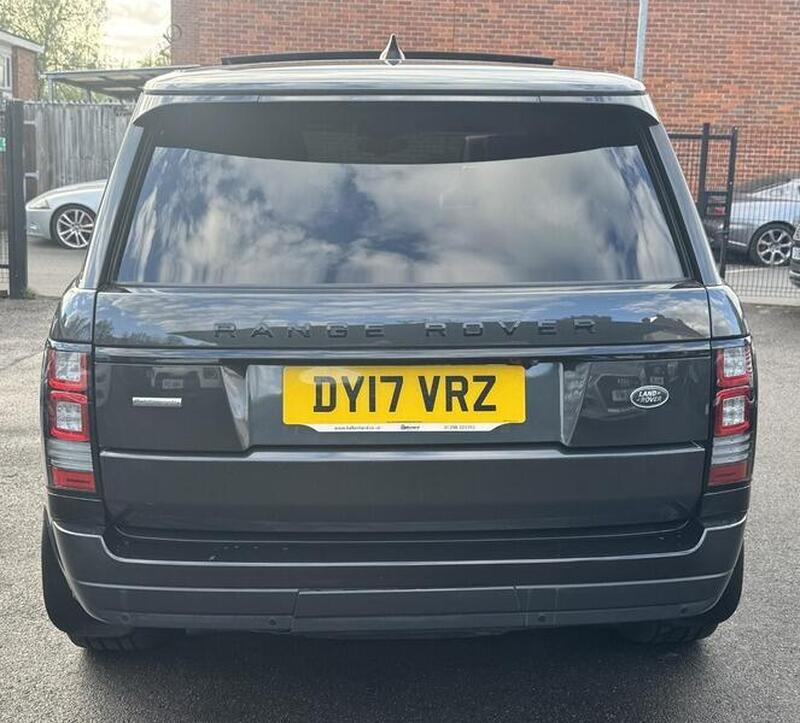 Land Rover Range Rover view 4