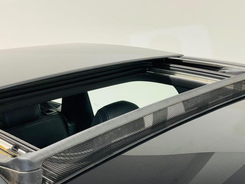 Mercedes-Benz B-Class view 2