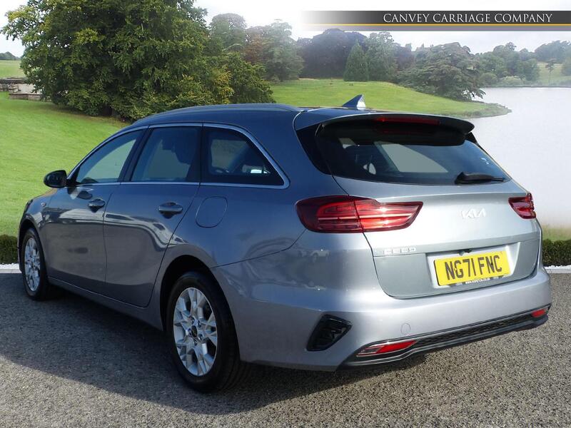 Kia Ceed view 4