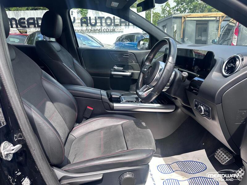 Mercedes-Benz B-Class view 4