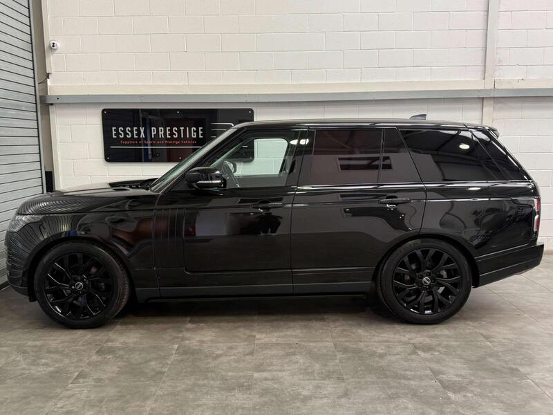 Land Rover Range Rover view 4
