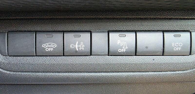 Peugeot 2008 1.2 PureTech GPF Allure Euro 6 (s/s) 5dr thumbnail 41
