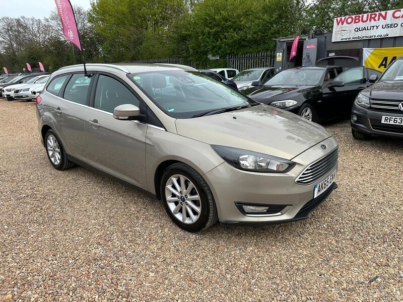 Ford Focus view 4