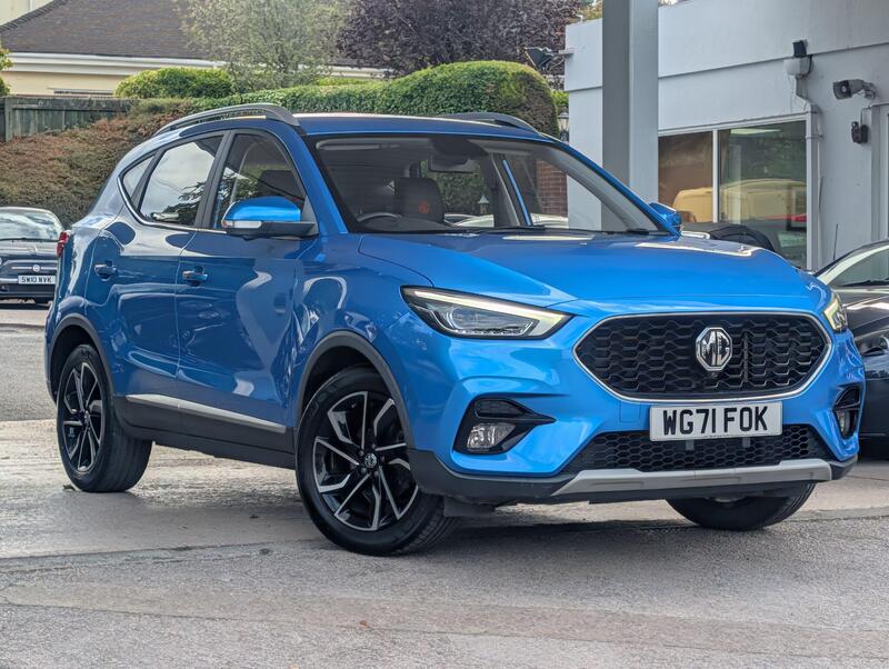 MG MG ZS view 2