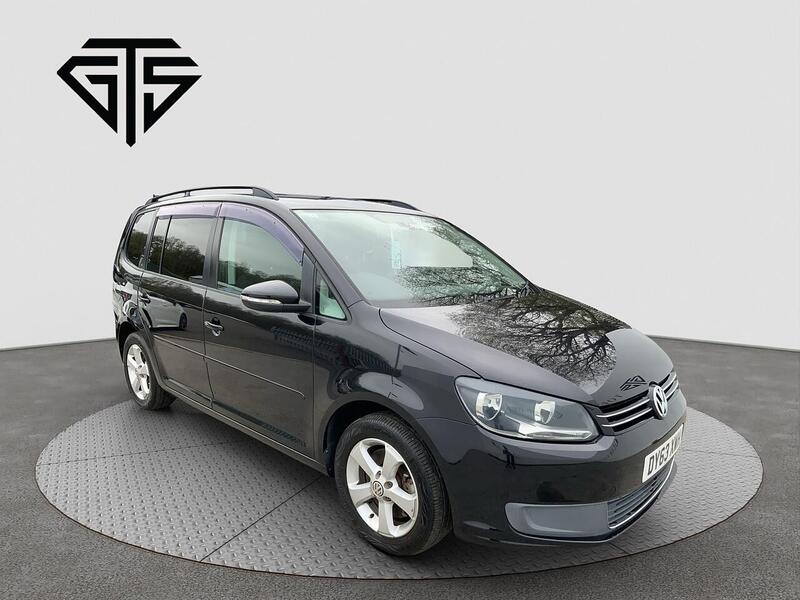 Volkswagen Touran main image