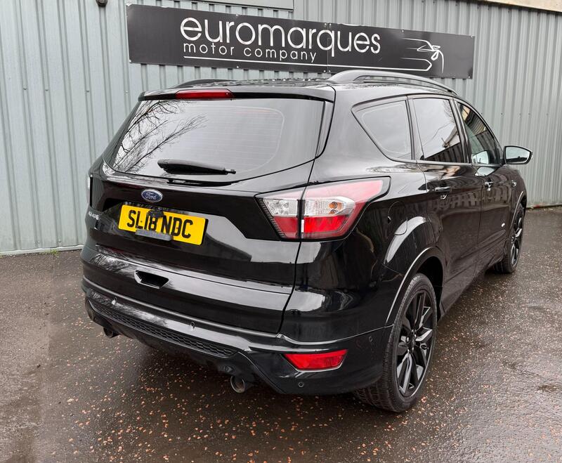 Ford Kuga view 4