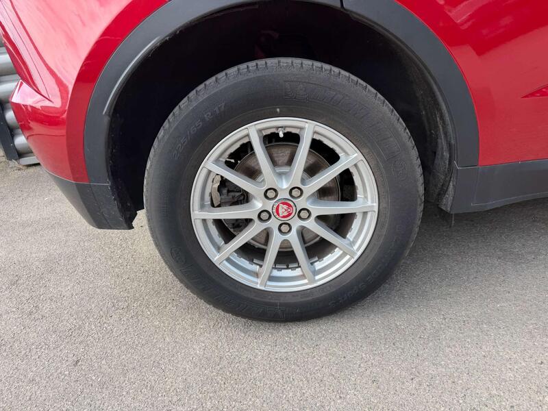 Jaguar E-Pace view 6
