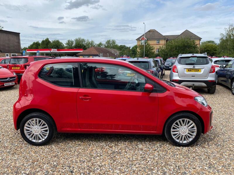 Volkswagen Up! view 4