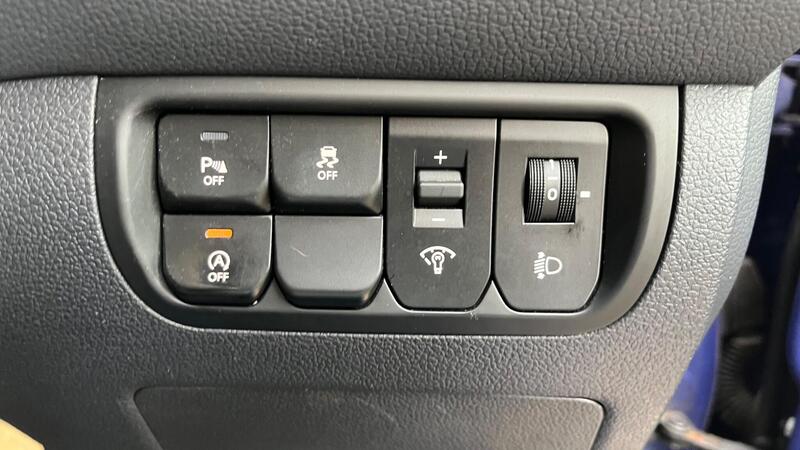 2014 Kia Rio — photo 26