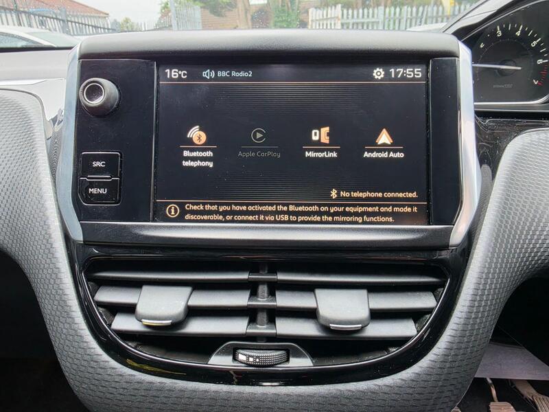 Peugeot 2008 1.2 PureTech GPF Allure Euro 6 (s/s) 5dr thumbnail 39