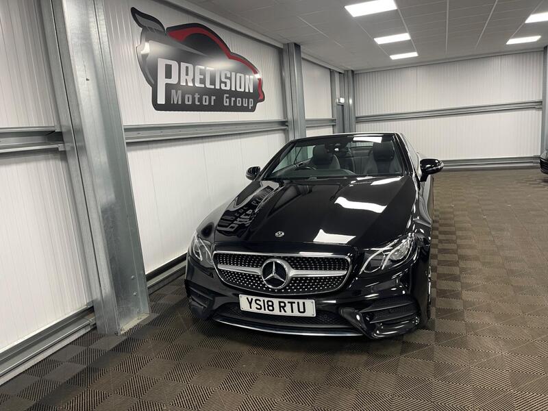 Mercedes-Benz E-Class view 4