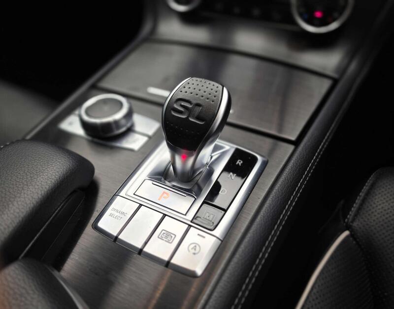 Mercedes-Benz Mercedes-Benz SL view 5