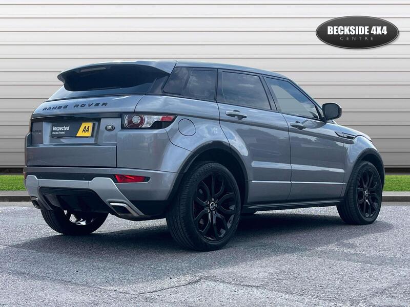 Land Rover Range Rover Evoque view 4