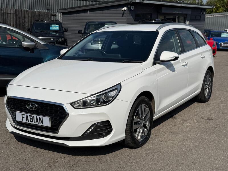 Hyundai I30 view 4
