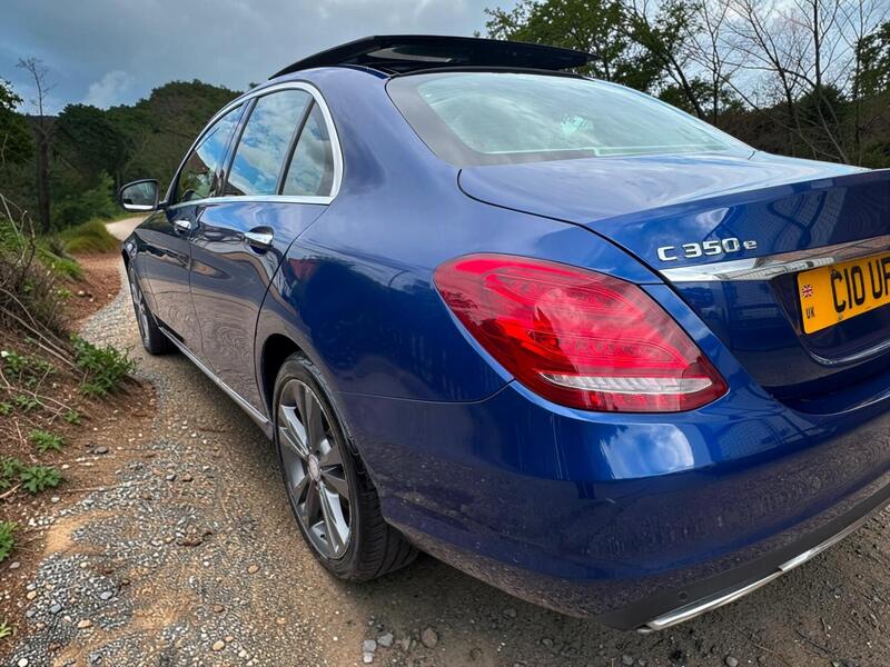 Mercedes-Benz C-Class view 5