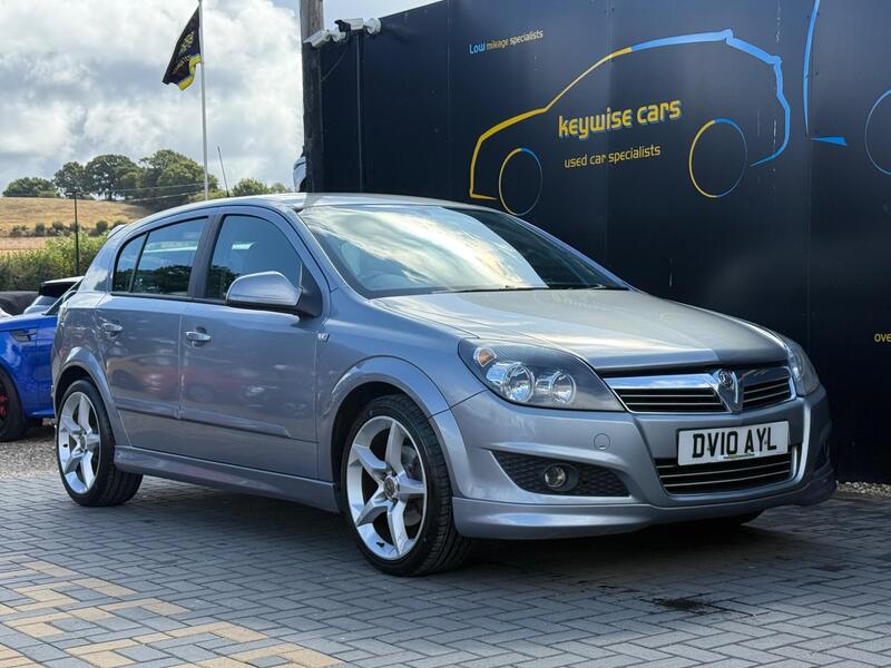 Vauxhall Astra view 7
