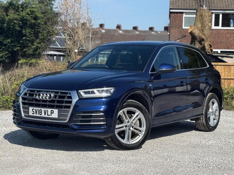 Audi Audi Q5 view 2