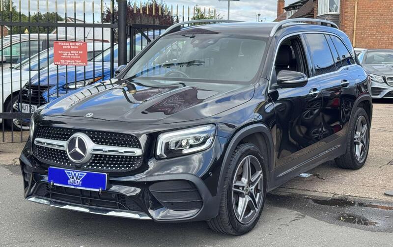 Mercedes-Benz Mercedes-Benz GLB view 5