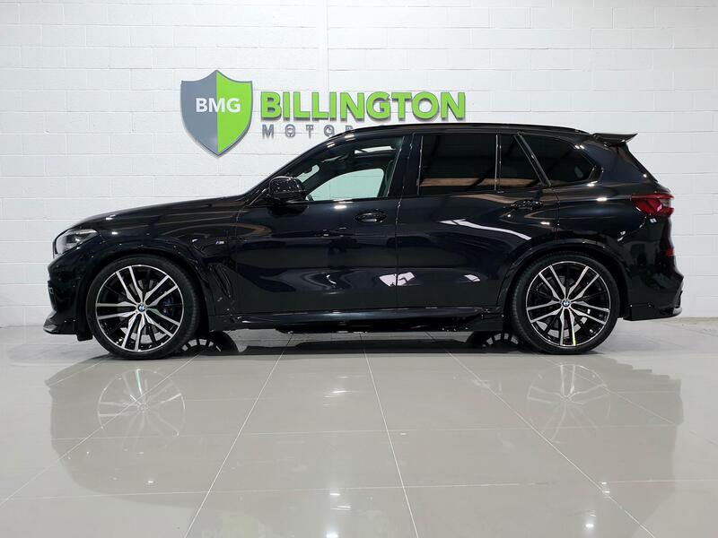 BMW X5 view 4