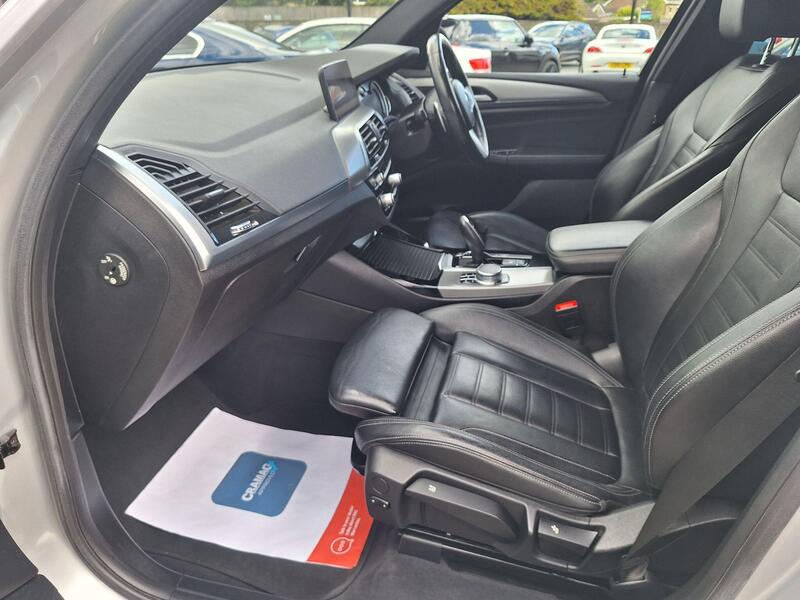 BMW X3 view 5