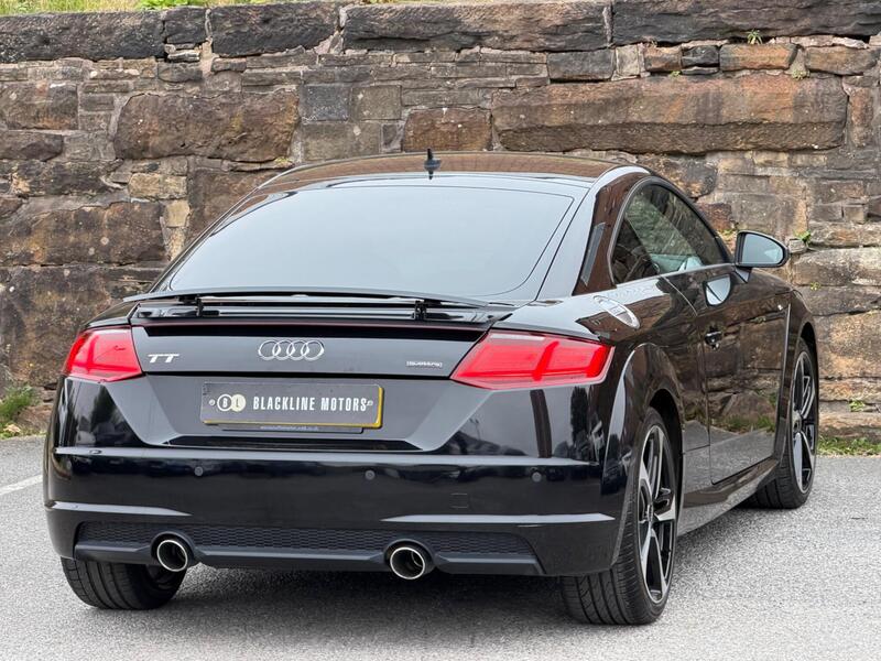 Audi TT view 7