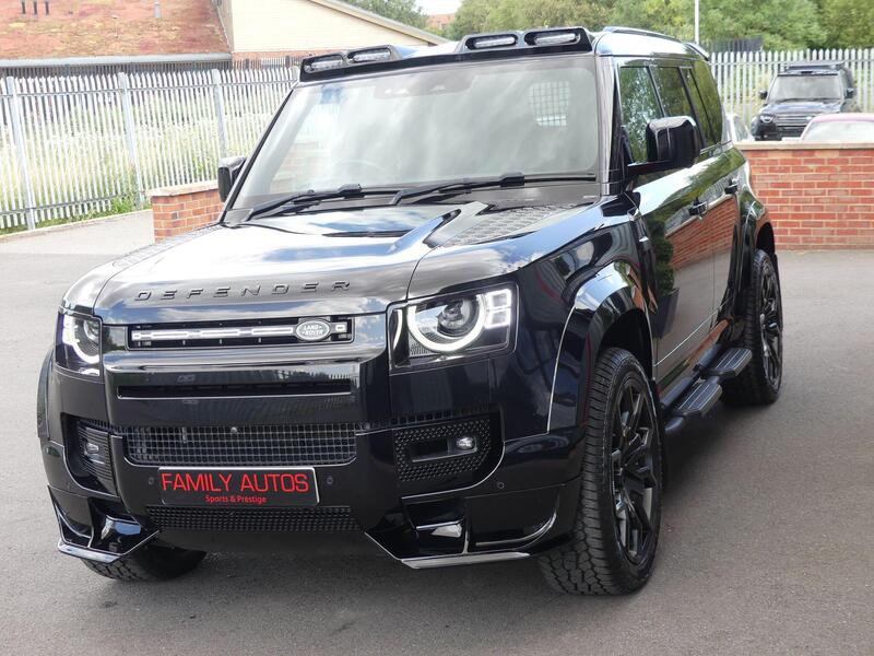Land Rover Defender view 3