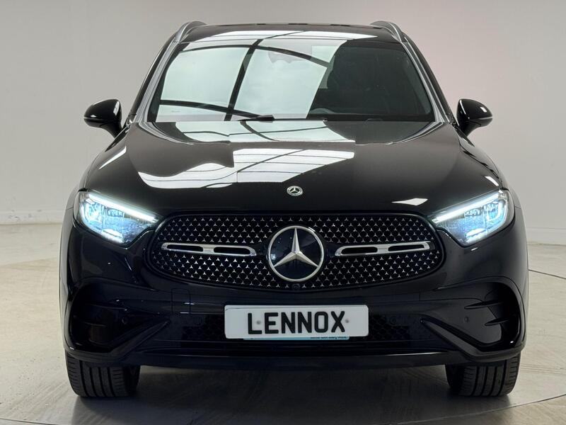 Mercedes-Benz GLC view 2