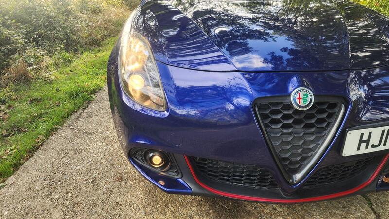 2017 Alfa Romeo Giulietta — photo 23