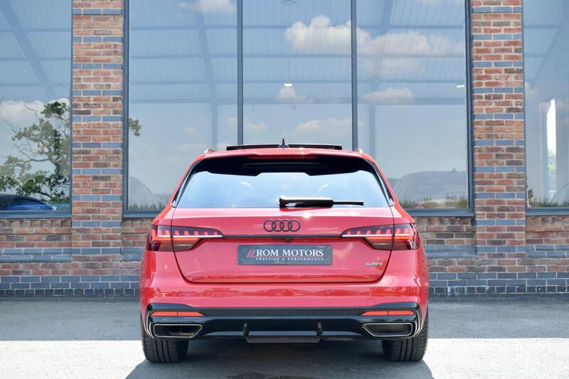 Audi A4 Avant view 6