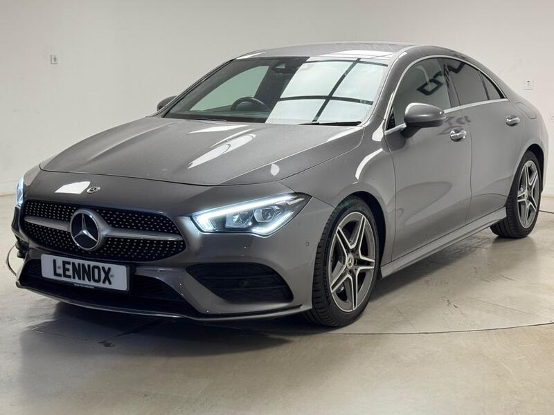 Mercedes-Benz Mercedes-Benz CLA view 3