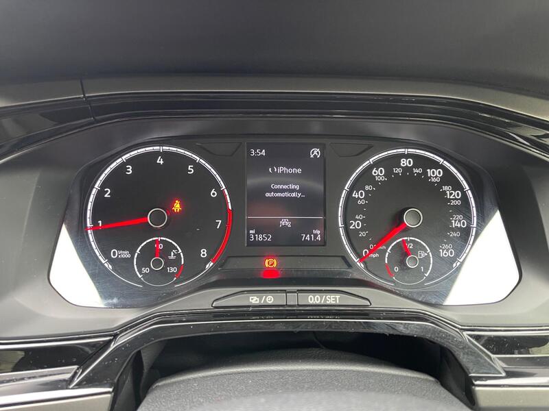 Volkswagen Polo 1.0 TSI Match Euro 6 (s/s) 5dr thumbnail 34