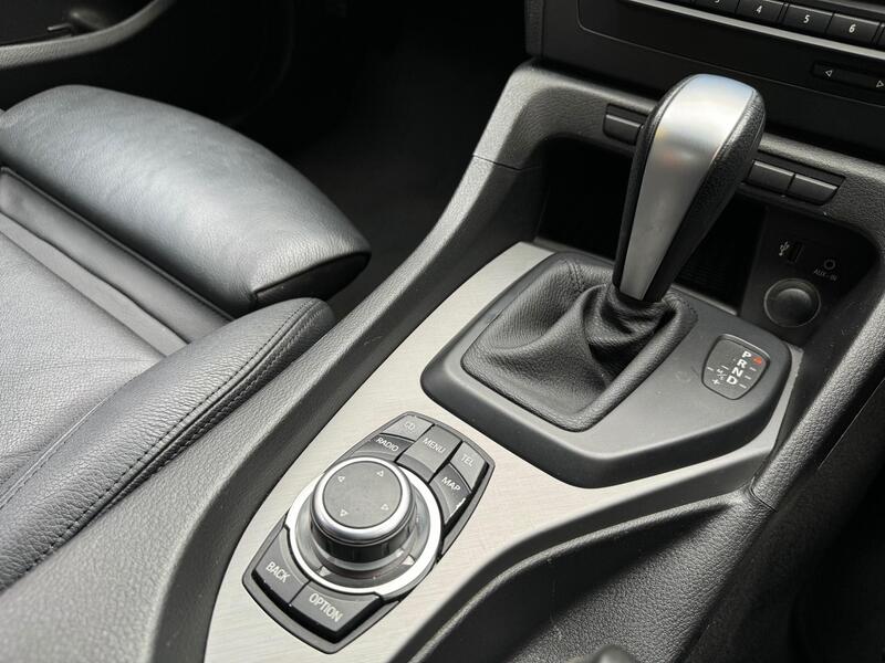 BMW X1 view 25